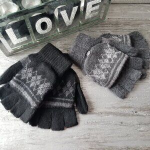 Fingerless Mittens